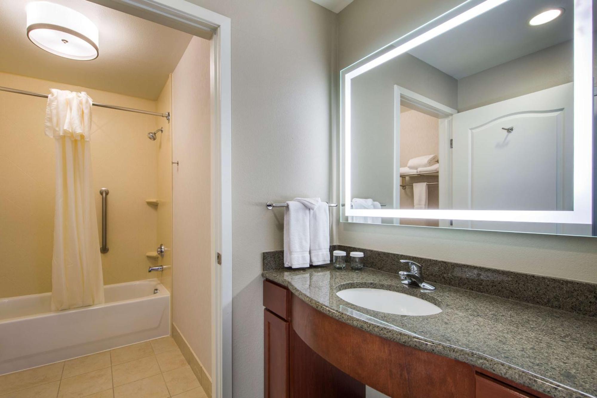 Homewood Suites By Hilton Denver West - Lakewood Exterior photo